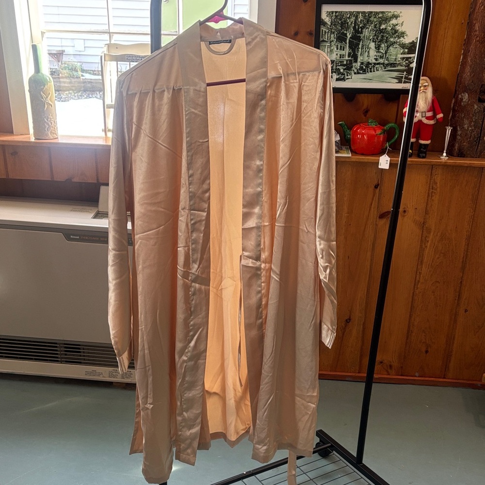 Elegant Cream Women's Robe